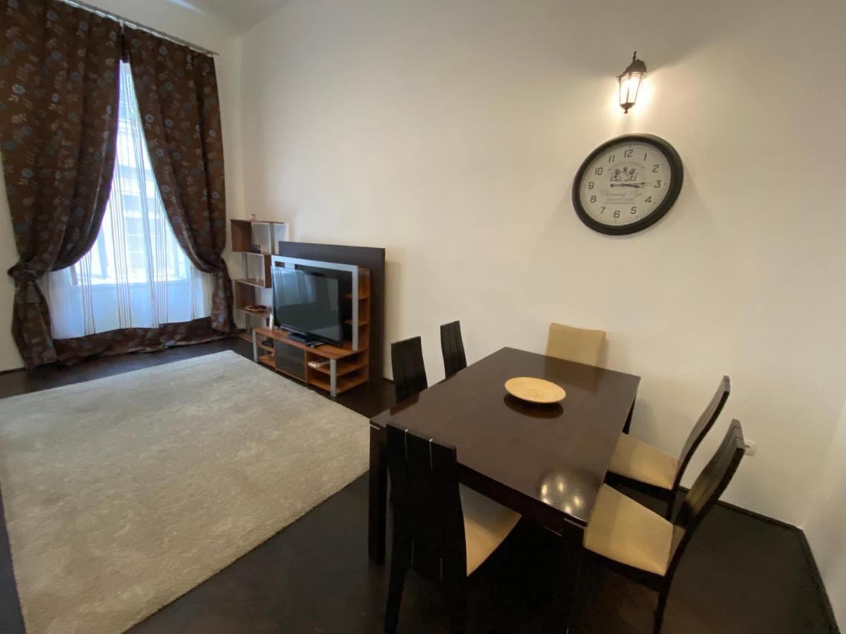 Best Location In The Heart Of The City, 2 Bedrooms, 2 Bathrooms 布达佩斯 外观 照片